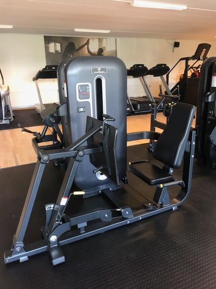 Benpress sittande Allstrength